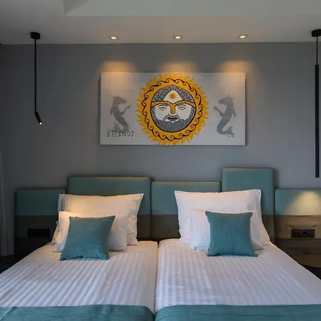 Luxury Helios 5* Vila