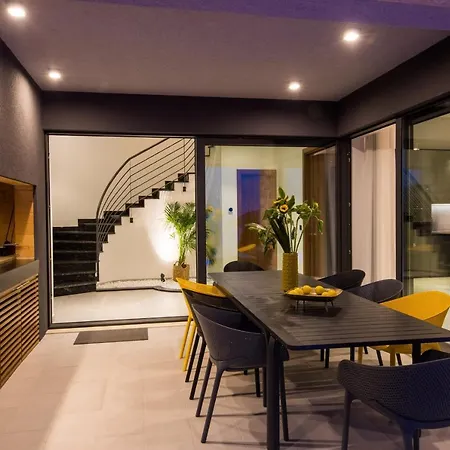 Vila Luxury Helios 5*