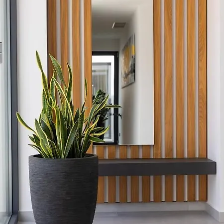 Luxury Helios 5* Villa *