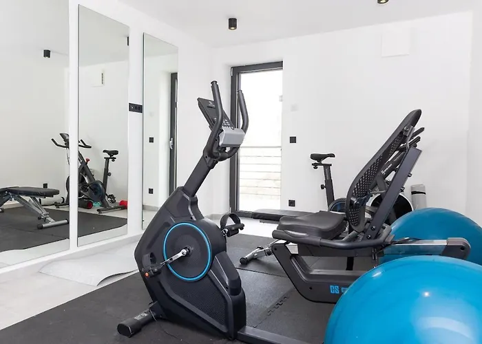 Luxury Helios 5* Willa *